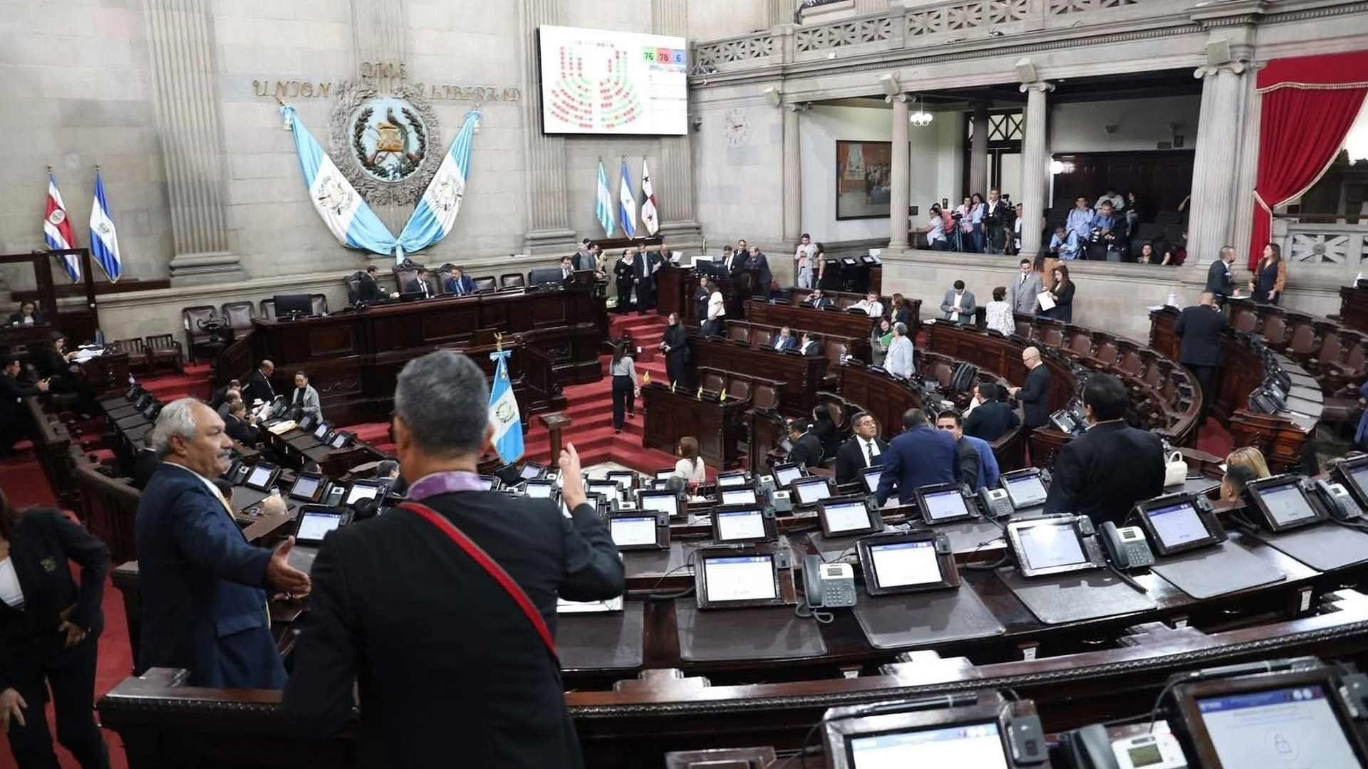 Congreso-aprueba-subsidio-temporal-para-familias-que-sufrieron-daños