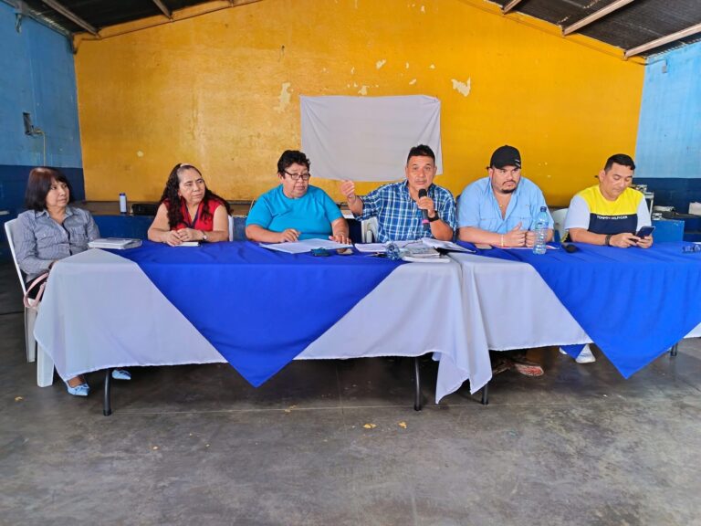 Reunión de Consejo Municipal de desarrollo COMUDES