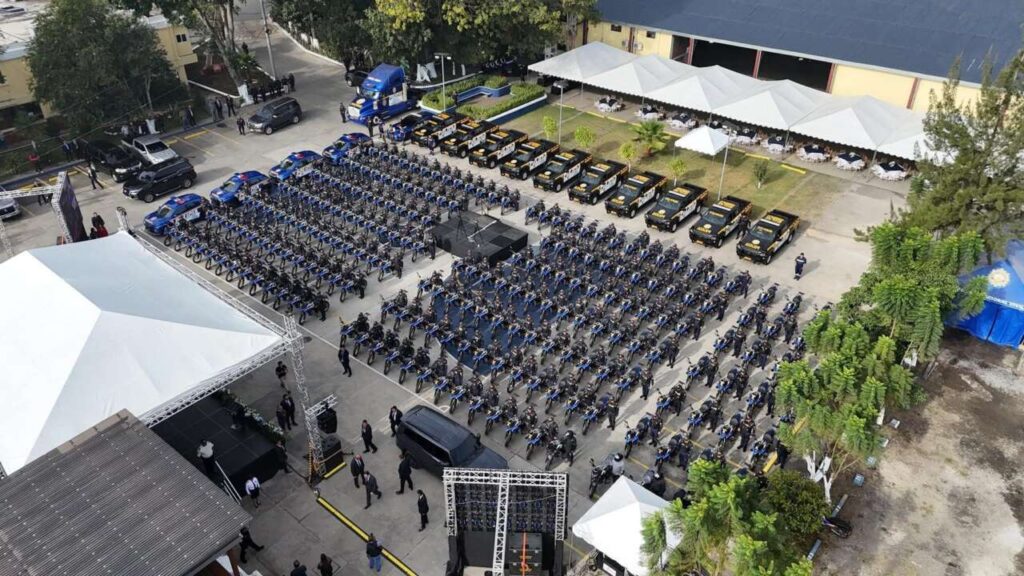 598810952_1190059776602408_52820